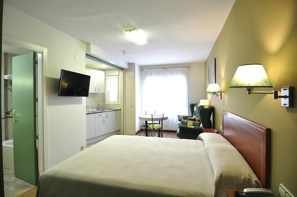 Hotel Apartamentos Aralso Segovia Dış mekan fotoğraf