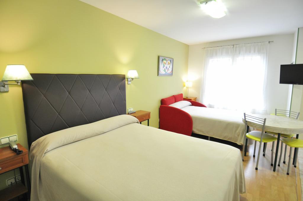 Hotel Apartamentos Aralso Segovia Dış mekan fotoğraf