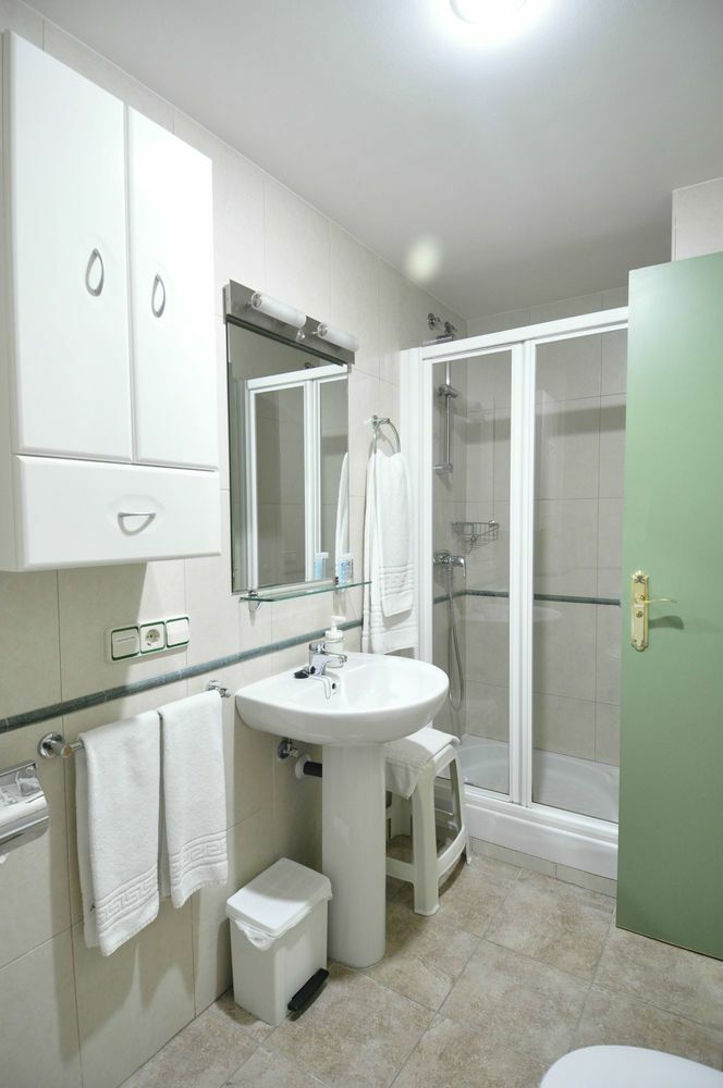Hotel Apartamentos Aralso Segovia Dış mekan fotoğraf